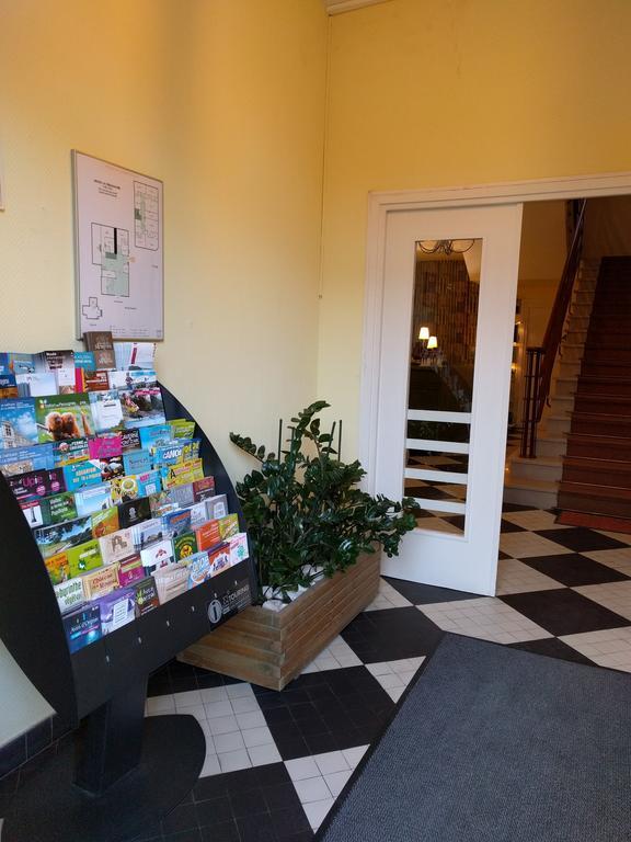 Logis La Cremaillere Hotel Montelimar Ngoại thất bức ảnh